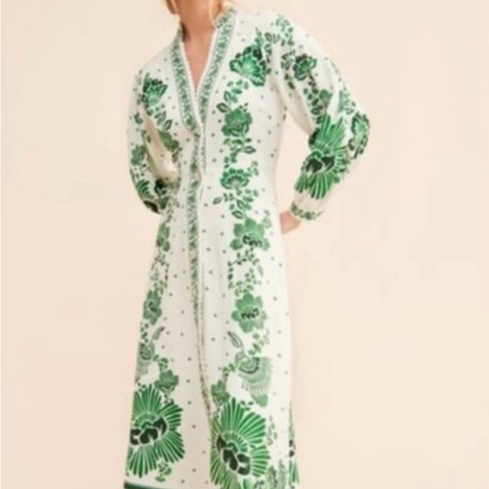 FARM Rio White and Green Floral Maxi Dress